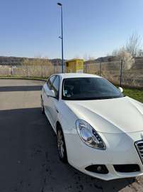 2.0 JTDM 16V Turismo