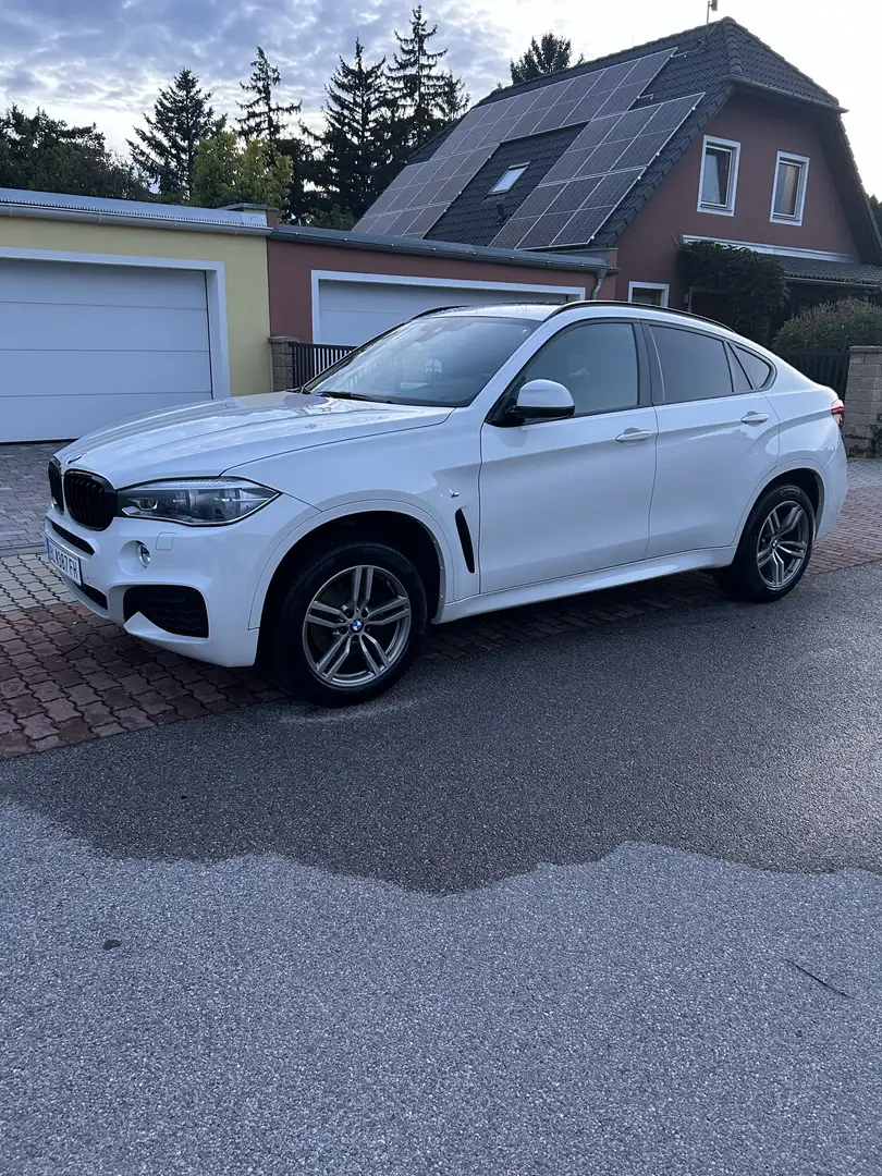 BMW X6 M Paket - 1
