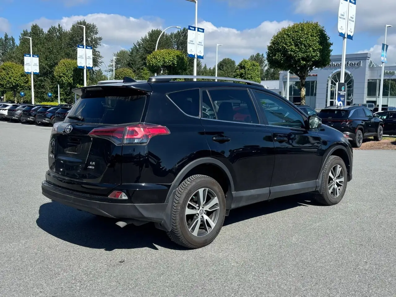 Toyota RAV 4 снимка Toyota RAV 4