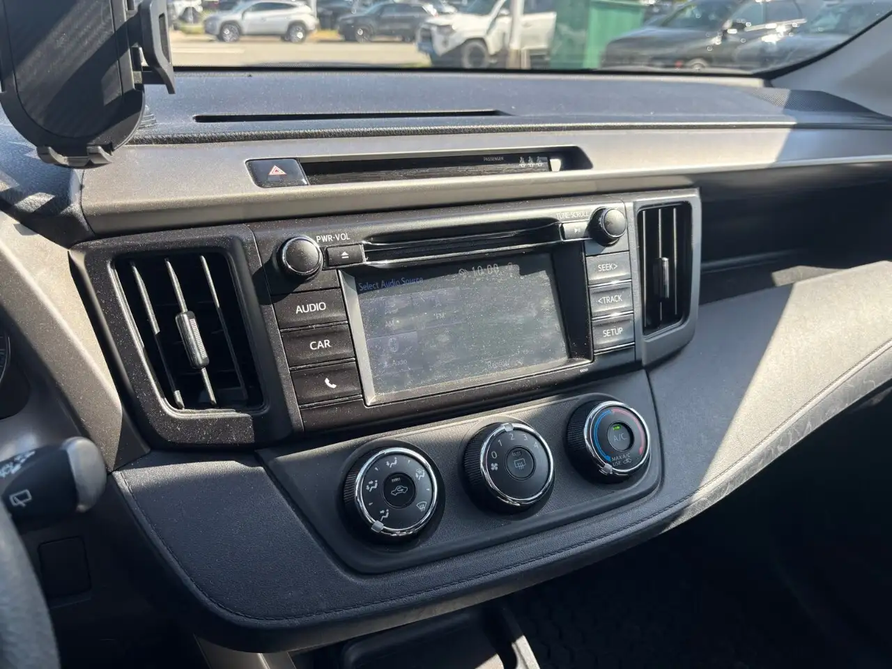 Toyota RAV 4 снимка Toyota RAV 4