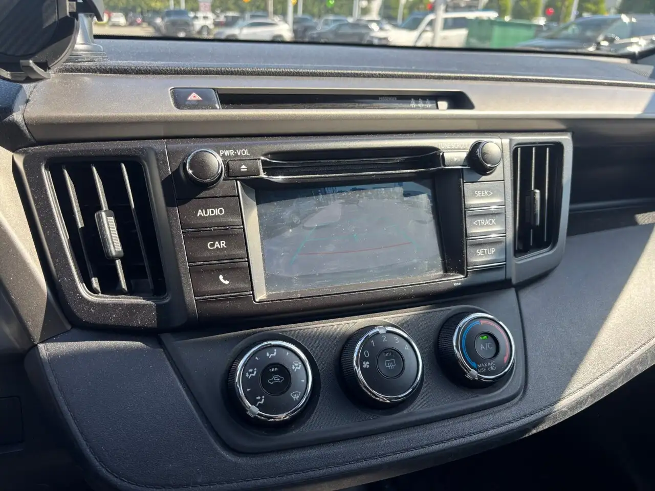Toyota RAV 4 снимка Toyota RAV 4