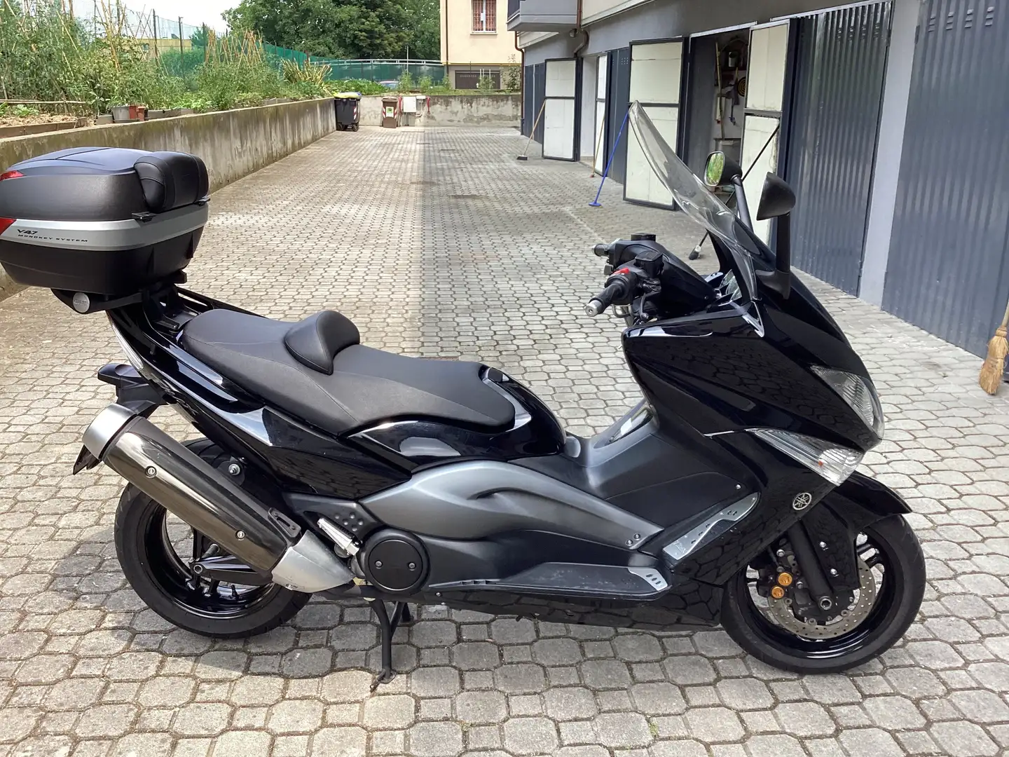 Yamaha TMAX 500 - 2