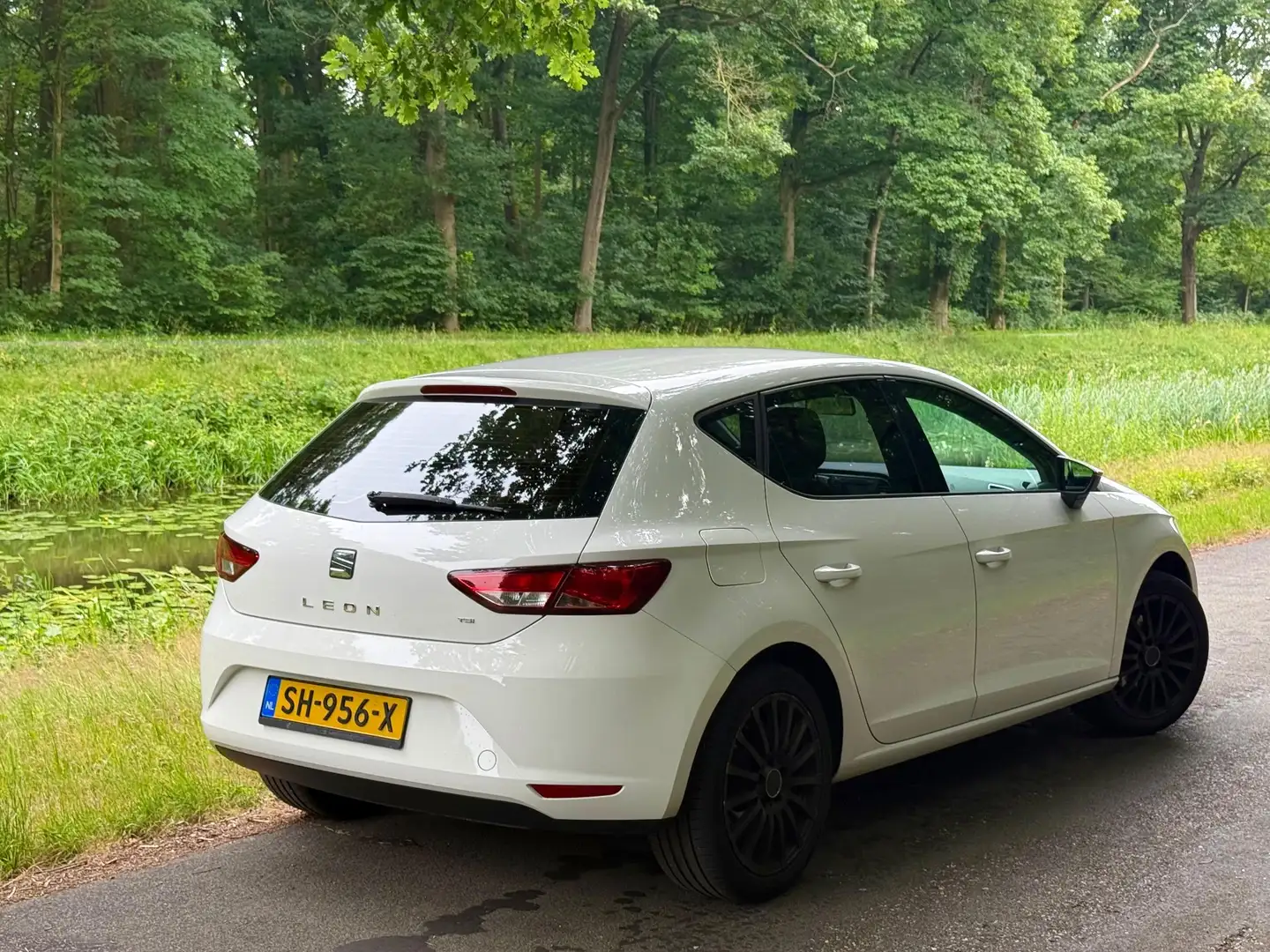 SEAT Leon 1.2 TSI Style Wit - 2