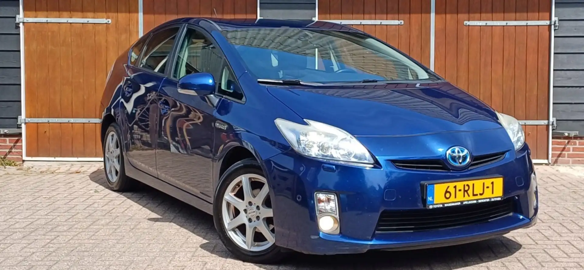 Toyota Prius 1.8 Dynamic Bns, Trekhaak, Achteruitrijcamera, Nav Bleu - 1