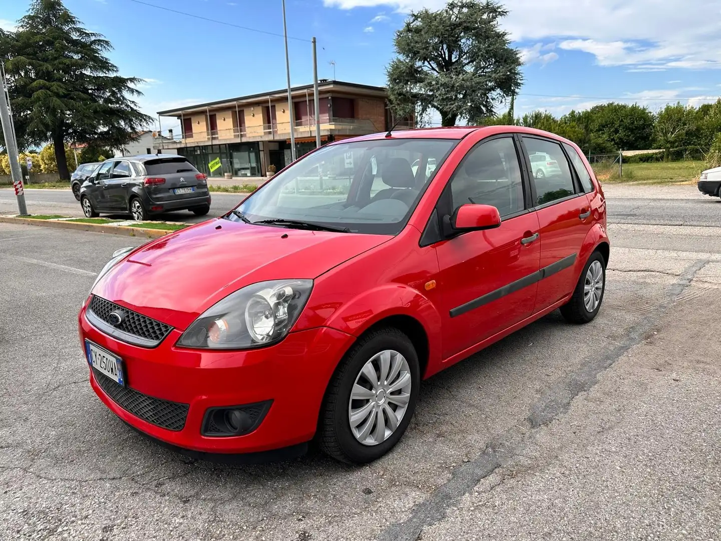 Ford Fiesta Fiesta V 2006 5p 1.4 tdci Ghia Rosso - 1