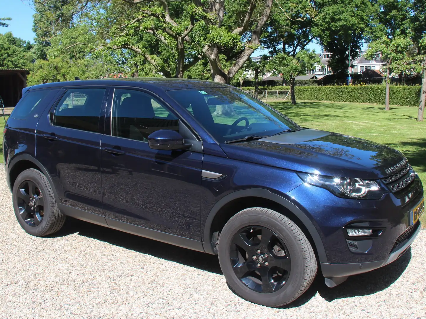 Land Rover Discovery Sport Discovery Sport 2.0 eD4 EC SE Blauw - 2