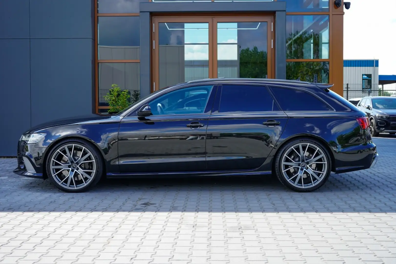 Audi RS6 Avant 4.0 TFSI | Matrix | Pano | Bose | RS-Zetels Zwart - 2