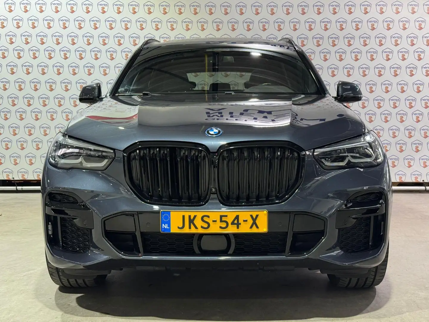 BMW X5 XDrive45e High Executive/M-SPORT/PANO/360CAM/AUTOP Grijs - 2