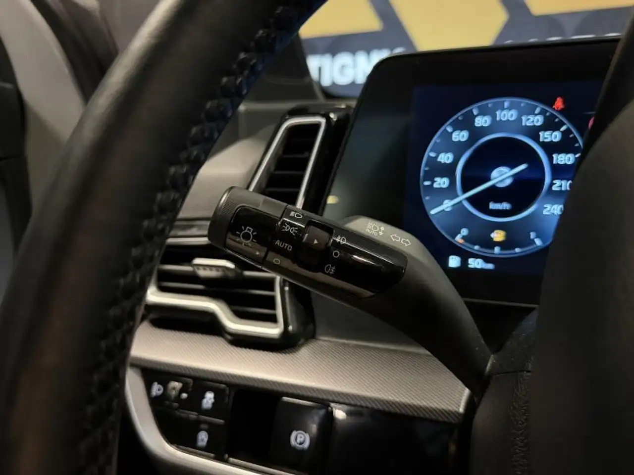 Kia Sportage 1.6TGDI 160cv *CARPLAY*NAVI*CLIM*CAMERA*, миниатюра 13
