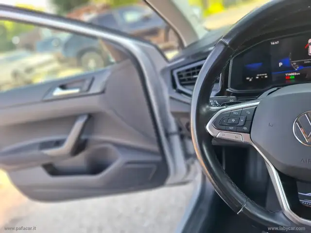 Volkswagen Taigo view 9