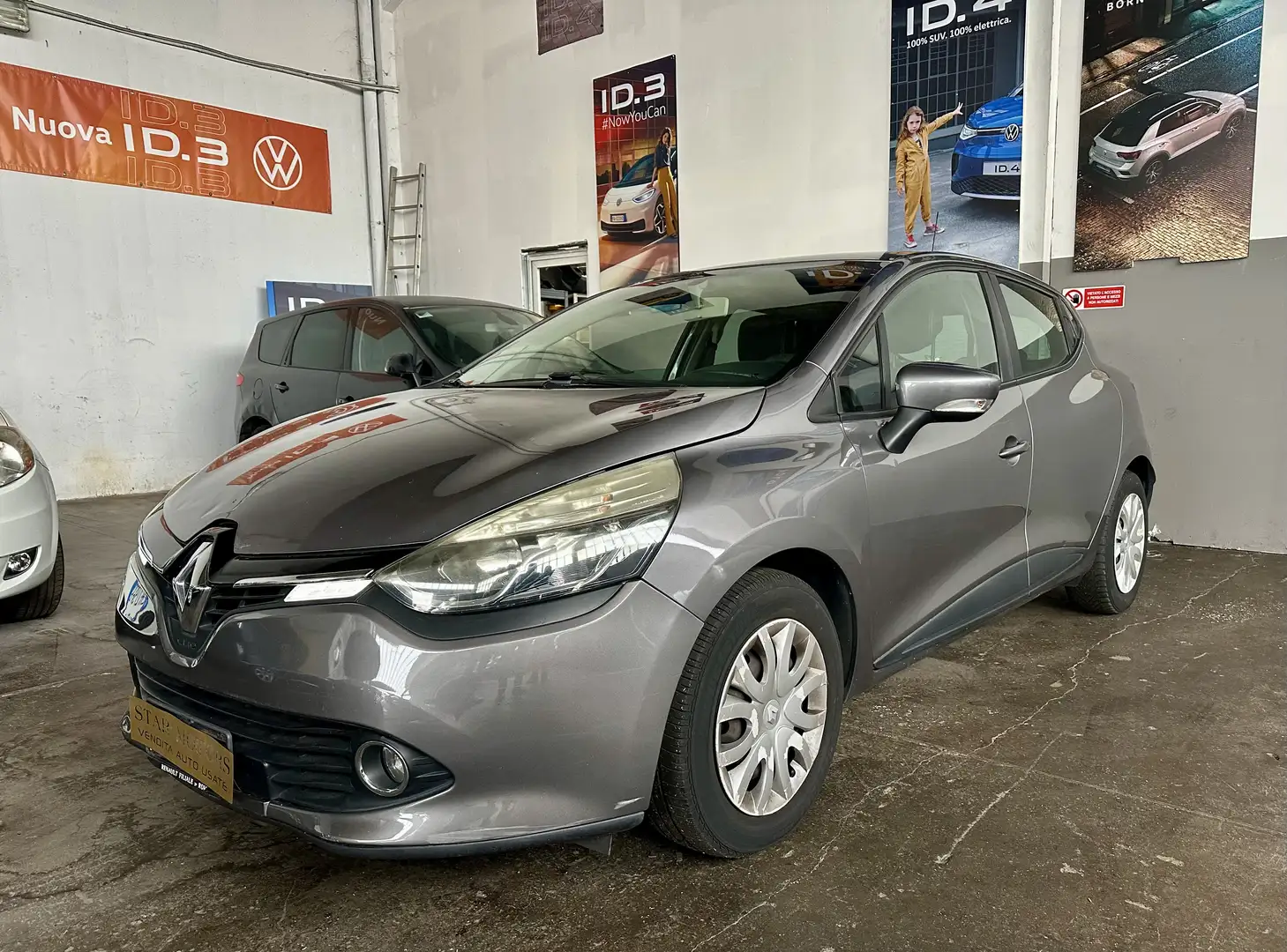 Renault Clio lp 1.5 dci Live 75cv PER EXPORT Grigio - 2
