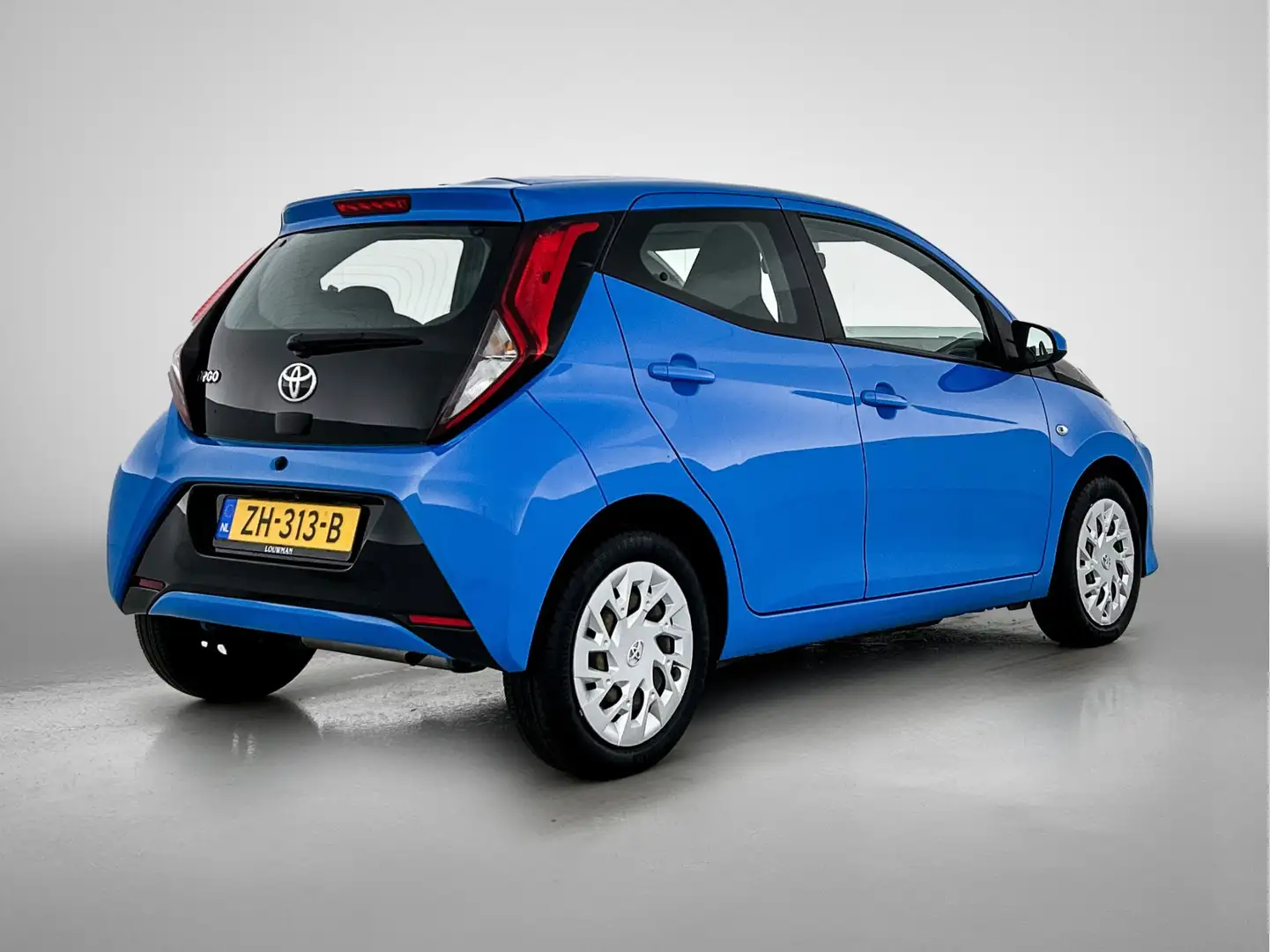 Toyota Aygo 1.0 VVT-i x-play limited | Achteruitrijcamera | BT Blauw - 2