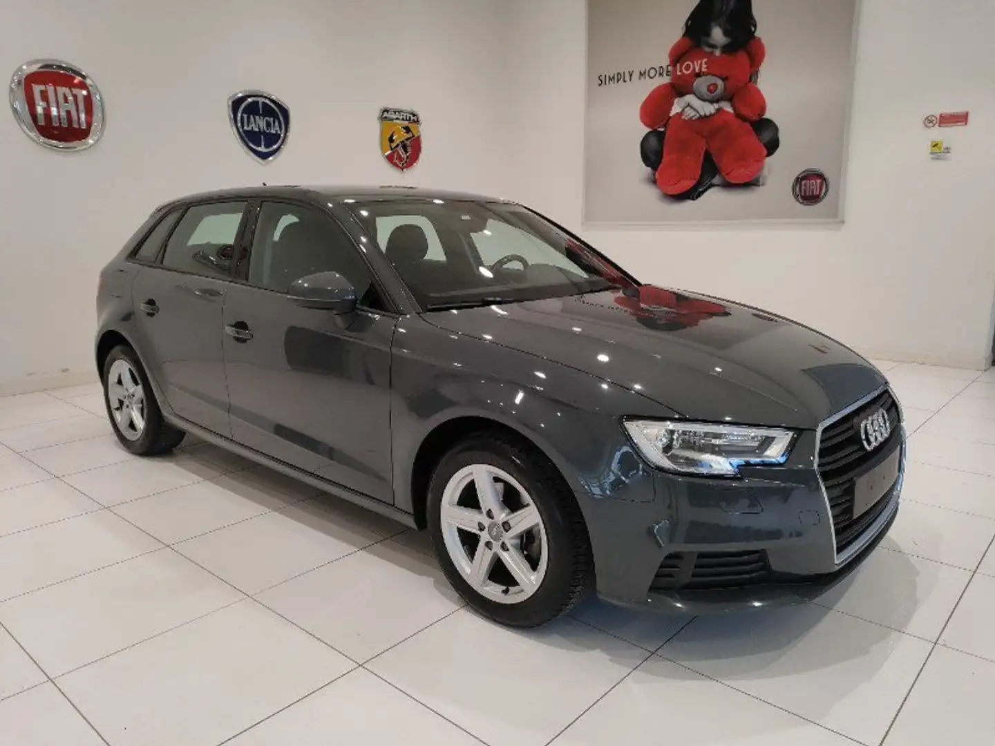 Audi A3 A3 SPB 30 g-tron S tronic Business Grigio - 1