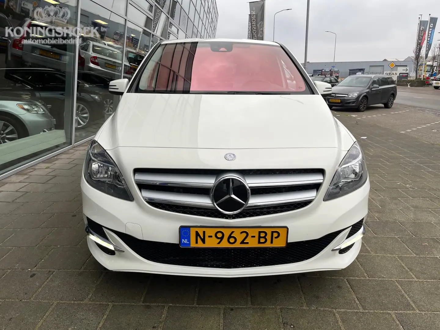 Mercedes-Benz B Electric Drive Bílá - 2