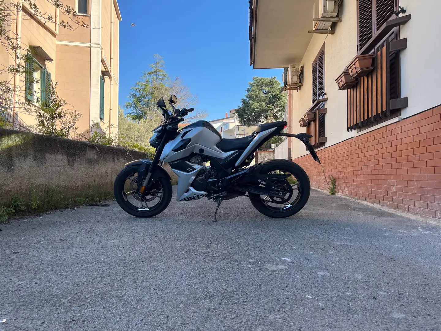 Zontes 125 U 2023 Grigio - 2