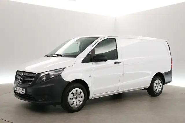 Mercedes-Benz Vito view 8