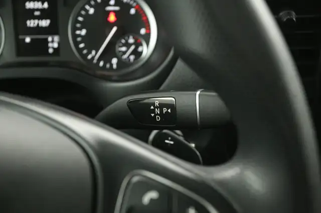 Mercedes-Benz Vito view 19