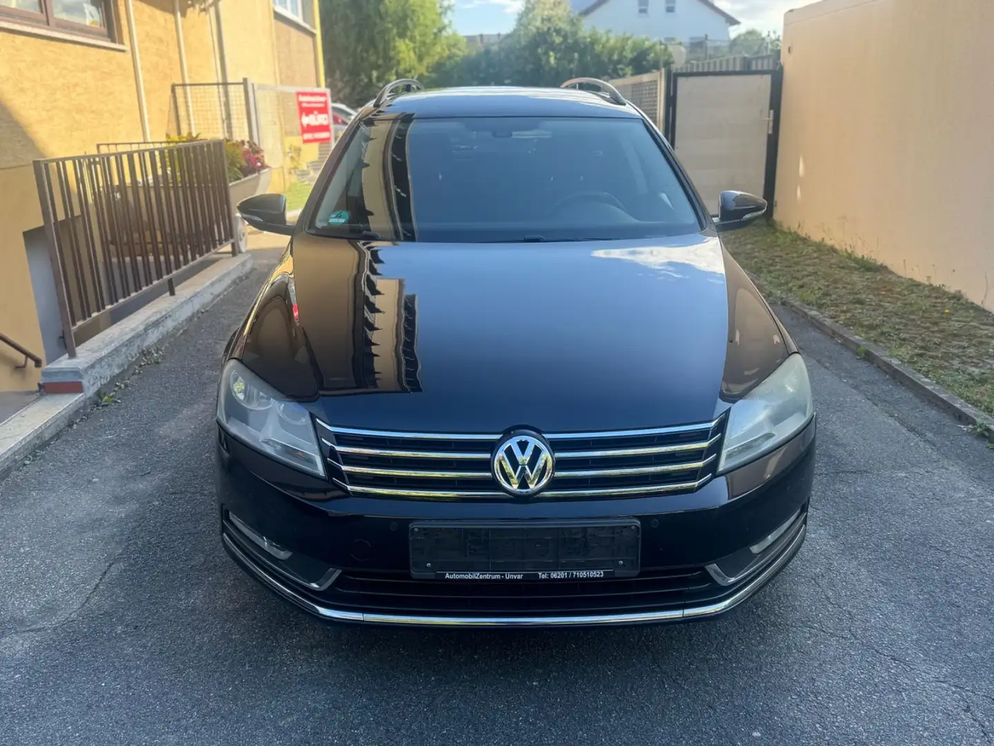 Volkswagen Passat Variant Com BM 2.0TDI |DSG|2.HAND| Schwarz - 2