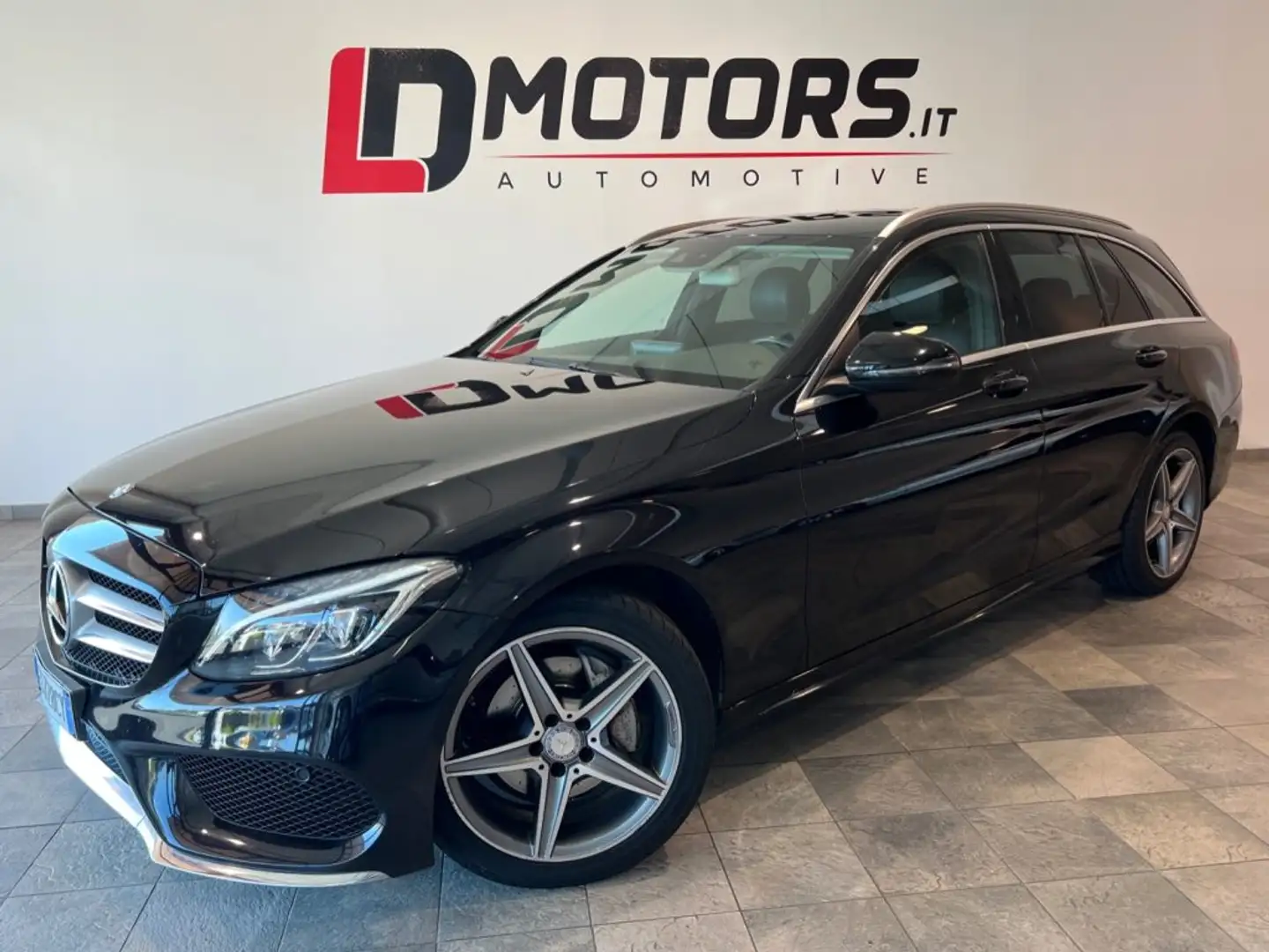 Mercedes-Benz C 220 d S.W. Auto Premium AMG Schwarz - 1