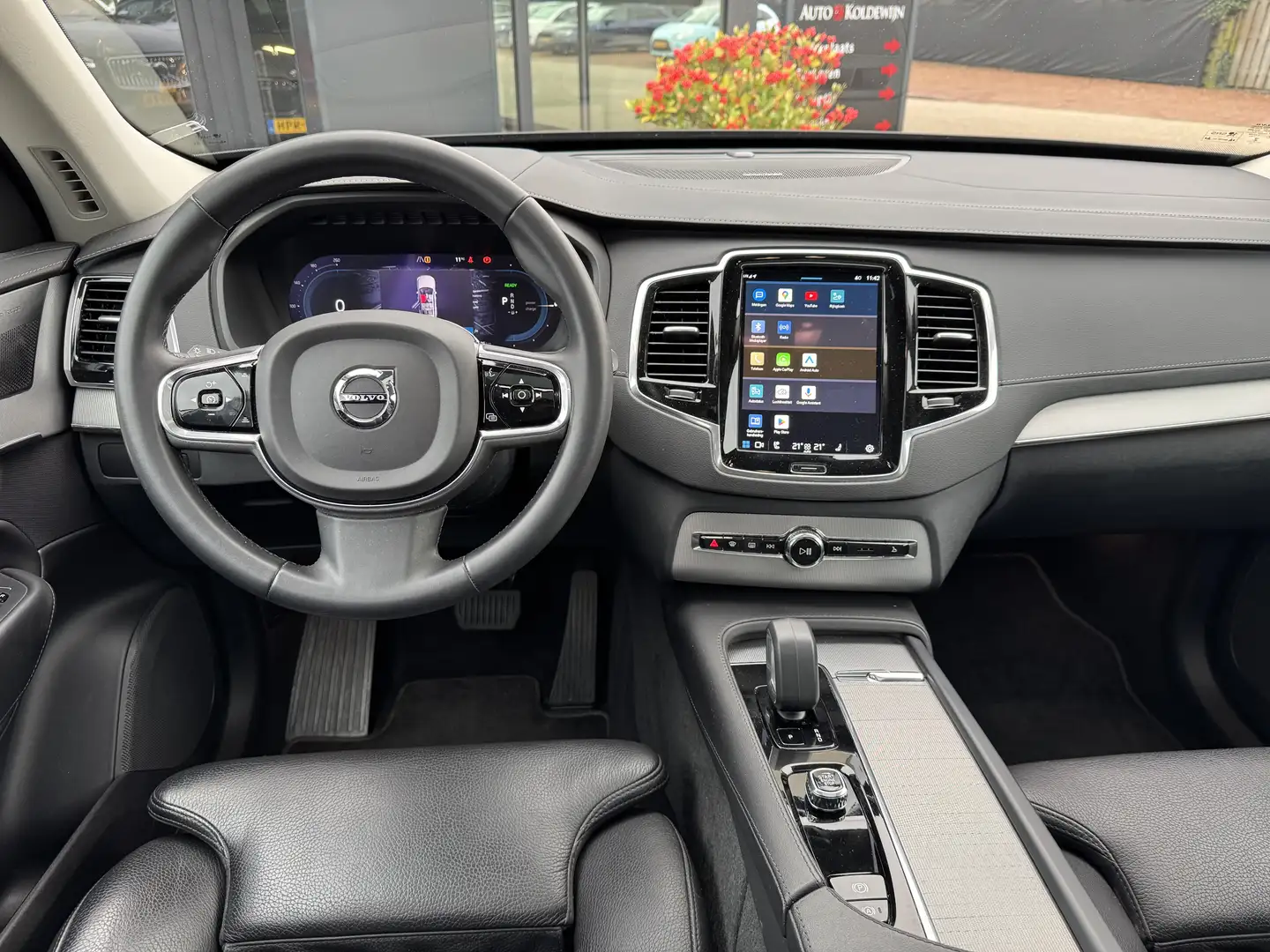 Volvo XC90 T8 Recharge AWD Pano-Luchtvering-Nl auto Nieuwprij Schwarz - 2