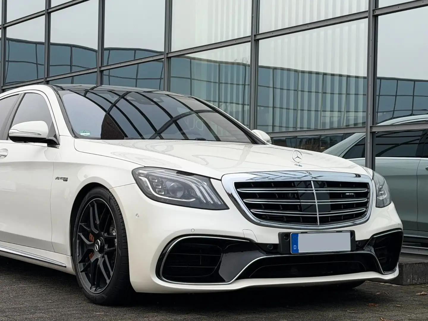 Mercedes-Benz S 63 AMG 4Matic+ L Traum Ausstattung Bianco - 1