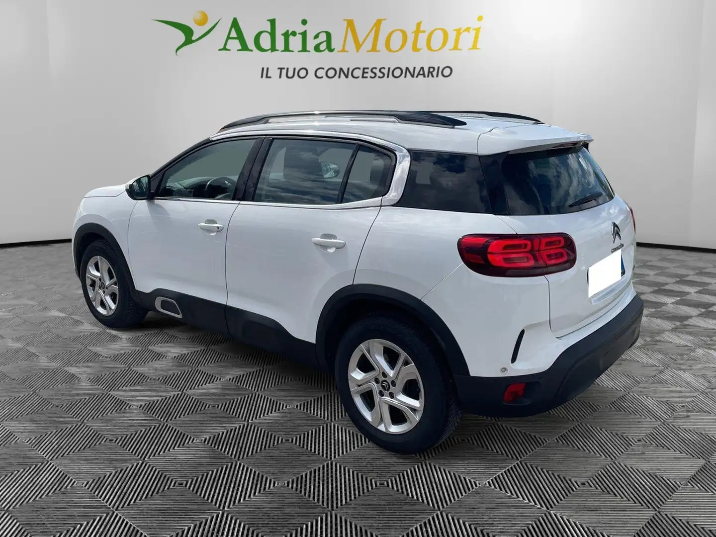 Citroen C5 Aircross PureTech 130 S&S Live Bianco - 2