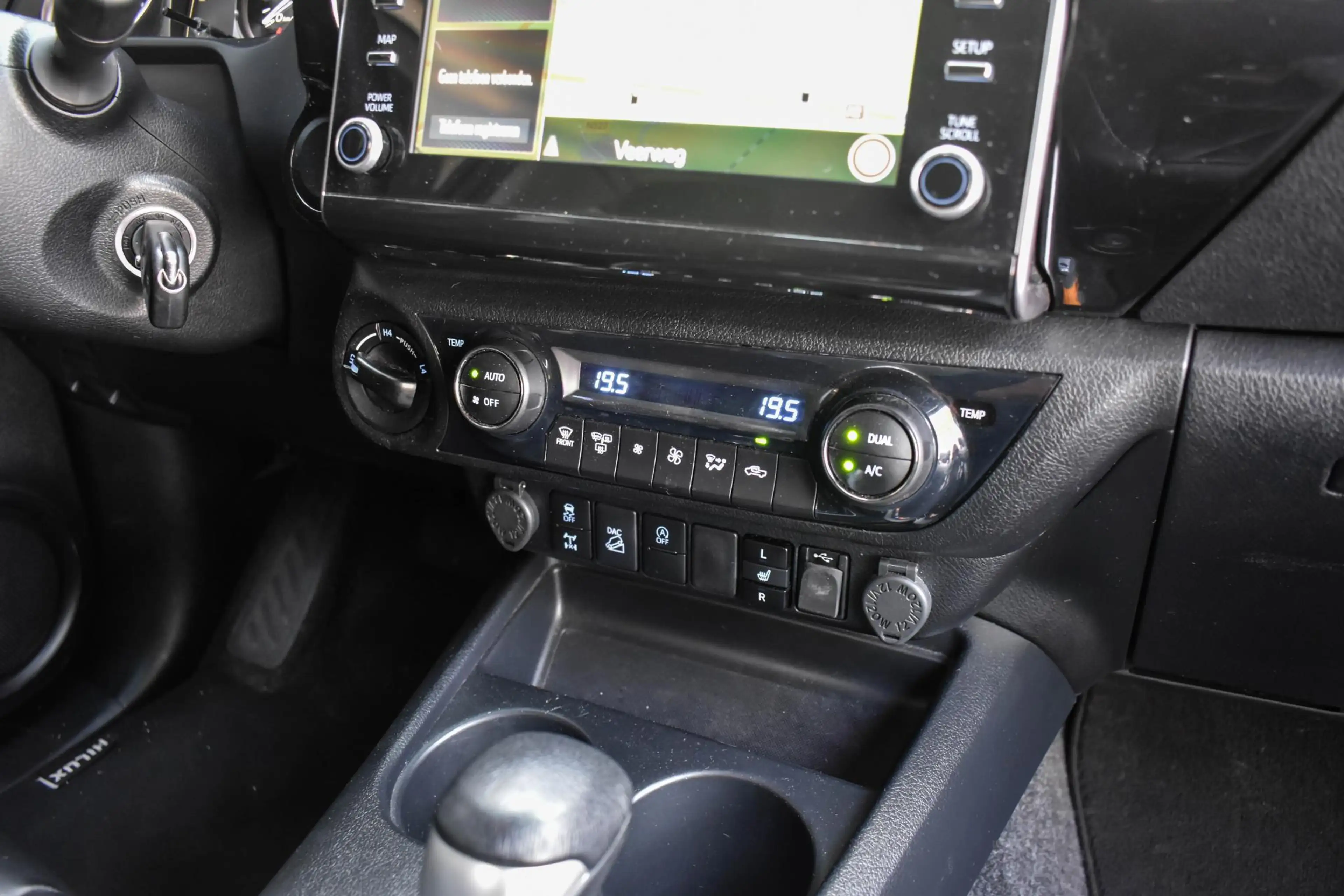 Toyota Hilux 2.4 D-4D Xtra Cab Professional Trekhaak NL Auto Le — photo 40