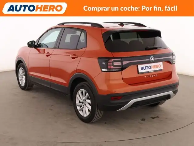Volkswagen T-Cross view 4