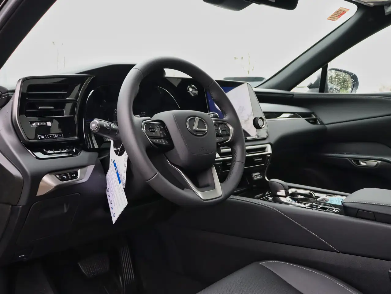 Lexus RX снимка Lexus RX