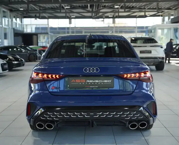 Audi S3 view 8