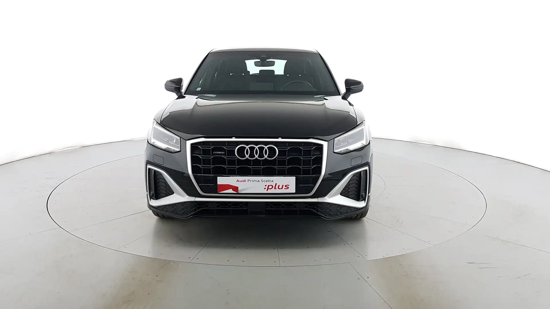 Audi Q2 35 2.0 tdi S line Edition quattro s-tronic Černá - 2