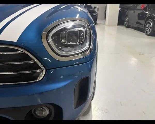 MINI Countryman view 11