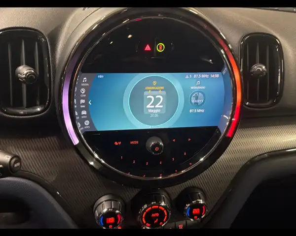 MINI Countryman view 18