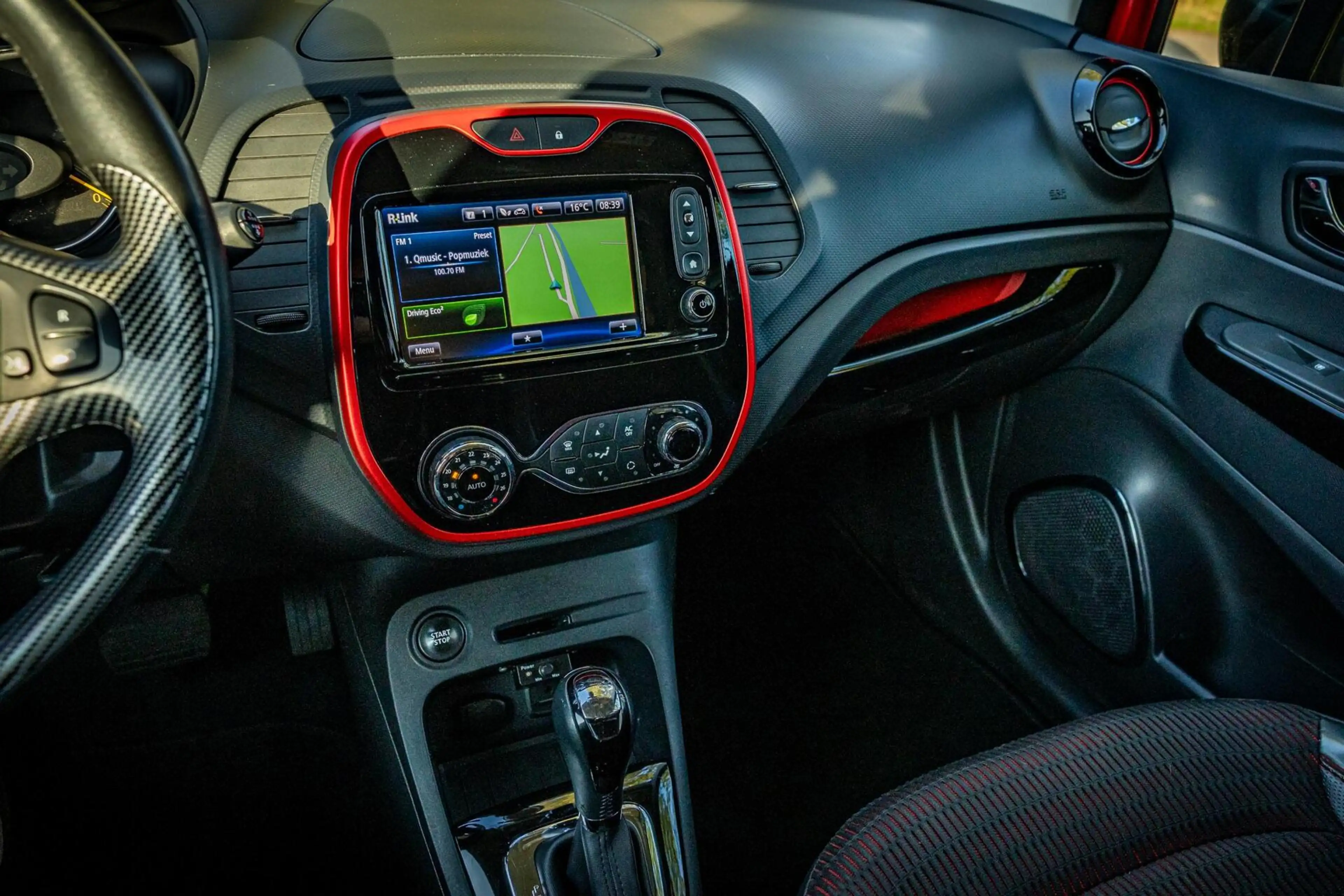 Renault Captur 1.2 TCe Helly Hansen|Automaat|Camera|Trekhaak — photo 23