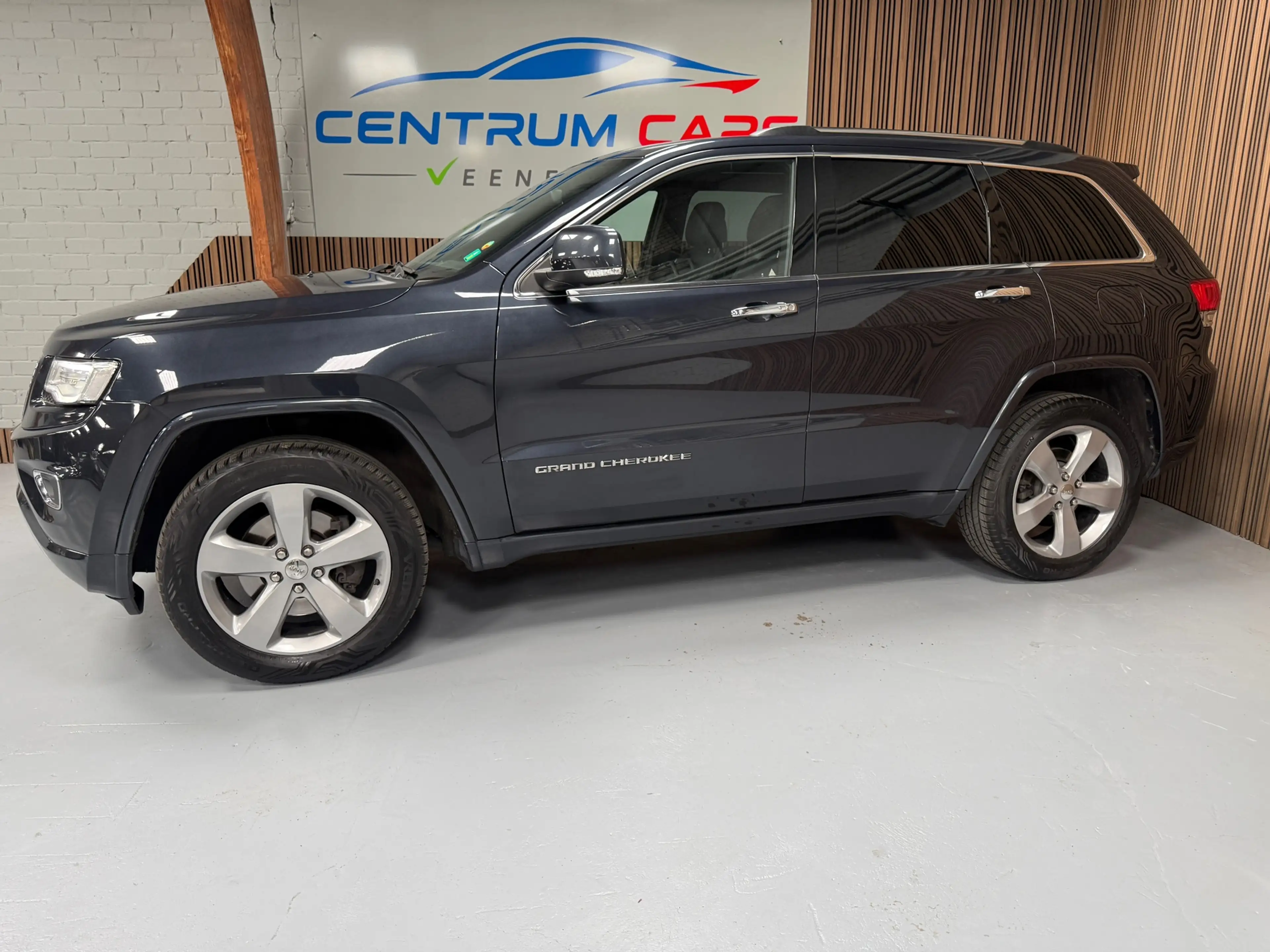 Jeep Grand Cherokee 3.0 CRD Overland. Bom vol! Pano, Trekhaak, Nederla — photo 4