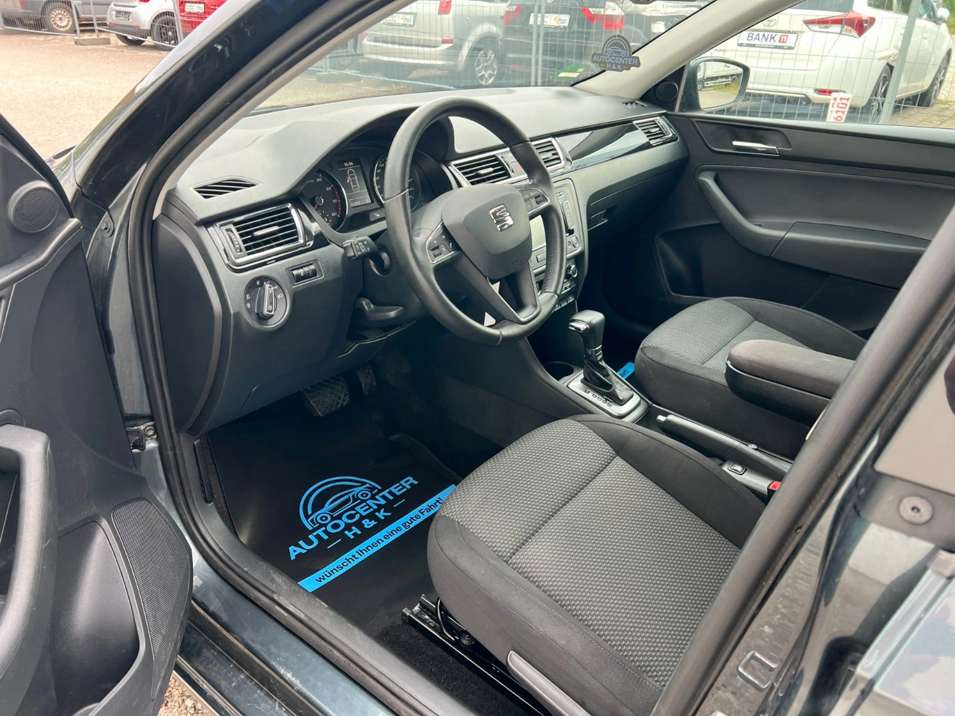 SEAT Toledo 1.4 TSI Style 4You *DSG*NAVI*SHZ*KLIMA* — photo 13