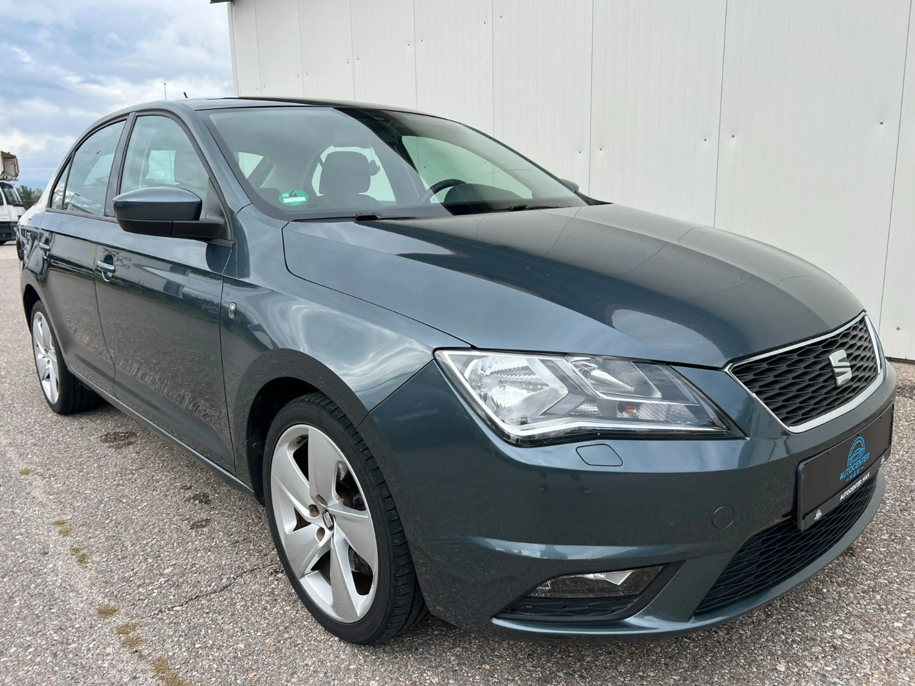 SEAT Toledo 1.4 TSI Style 4You *DSG*NAVI*SHZ*KLIMA* — photo 2