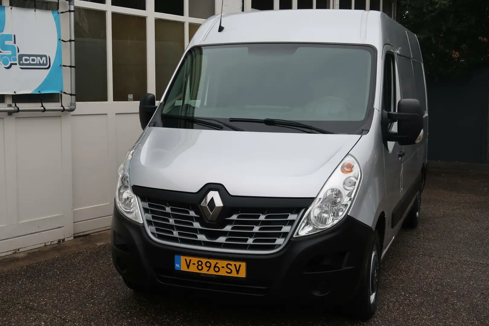 Renault Master 146PK|1eEig! L2H2|Airco|Cruise|NAVI|Trekhaak|PDC|N Plateado - 2