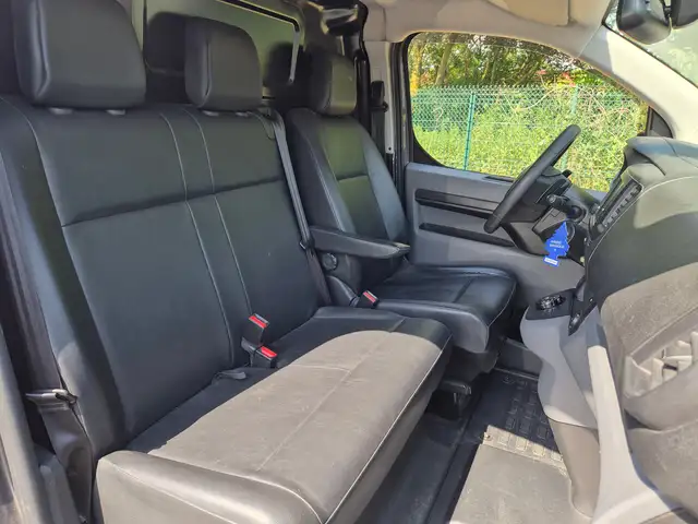 Peugeot Expert view 12