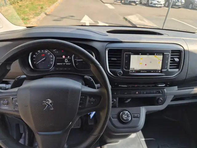 Peugeot Expert view 11