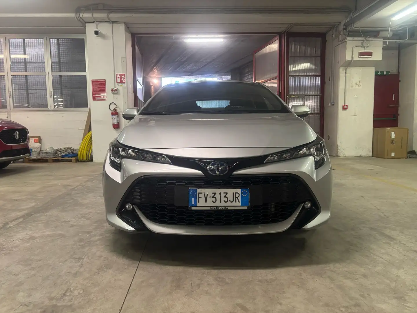 Toyota Corolla 1.8h Active cvt Grigio - 2