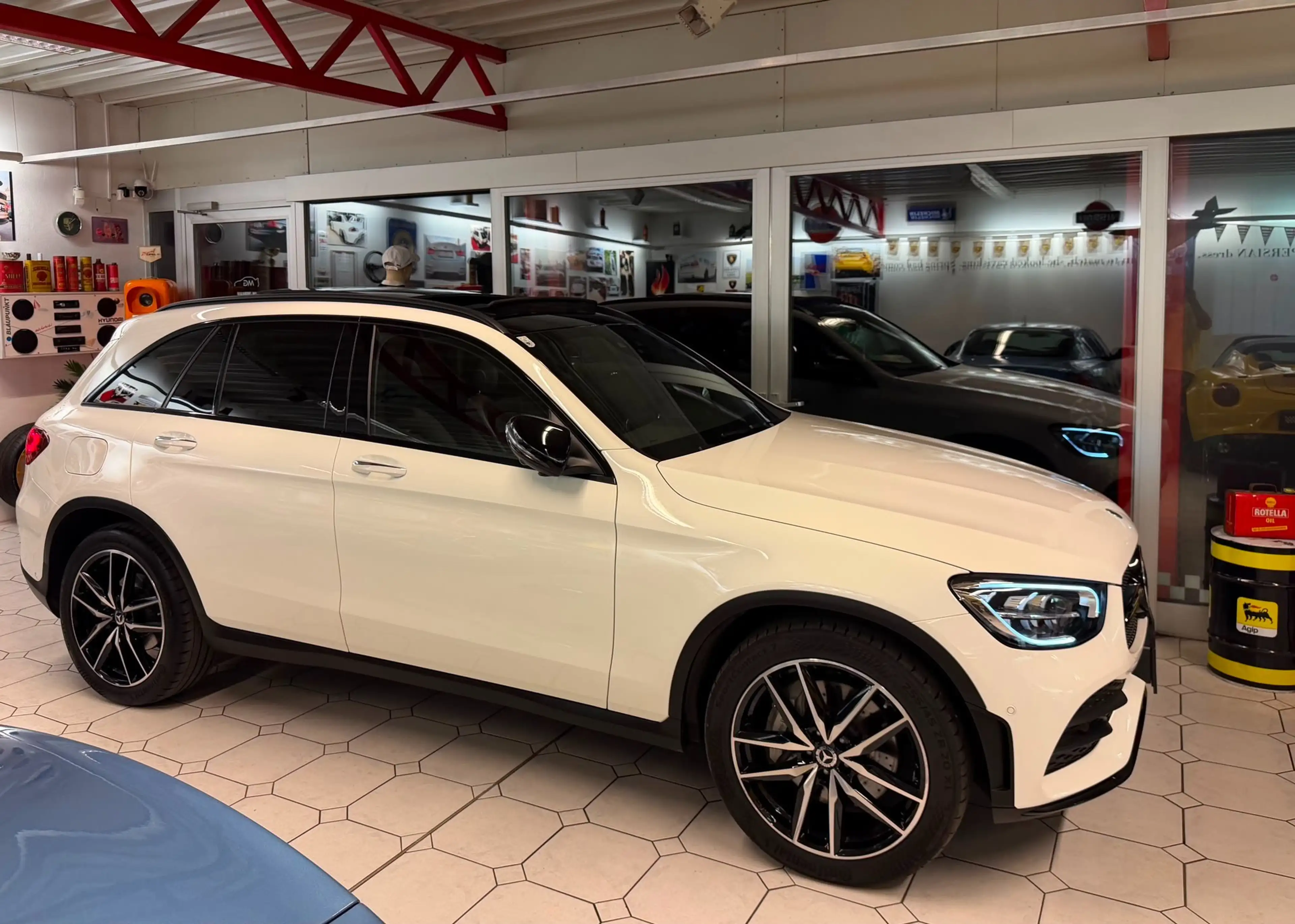 Mercedes-Benz GLC 400 GLC 400 d 4Matic AMG-Line Panorama — photo 5