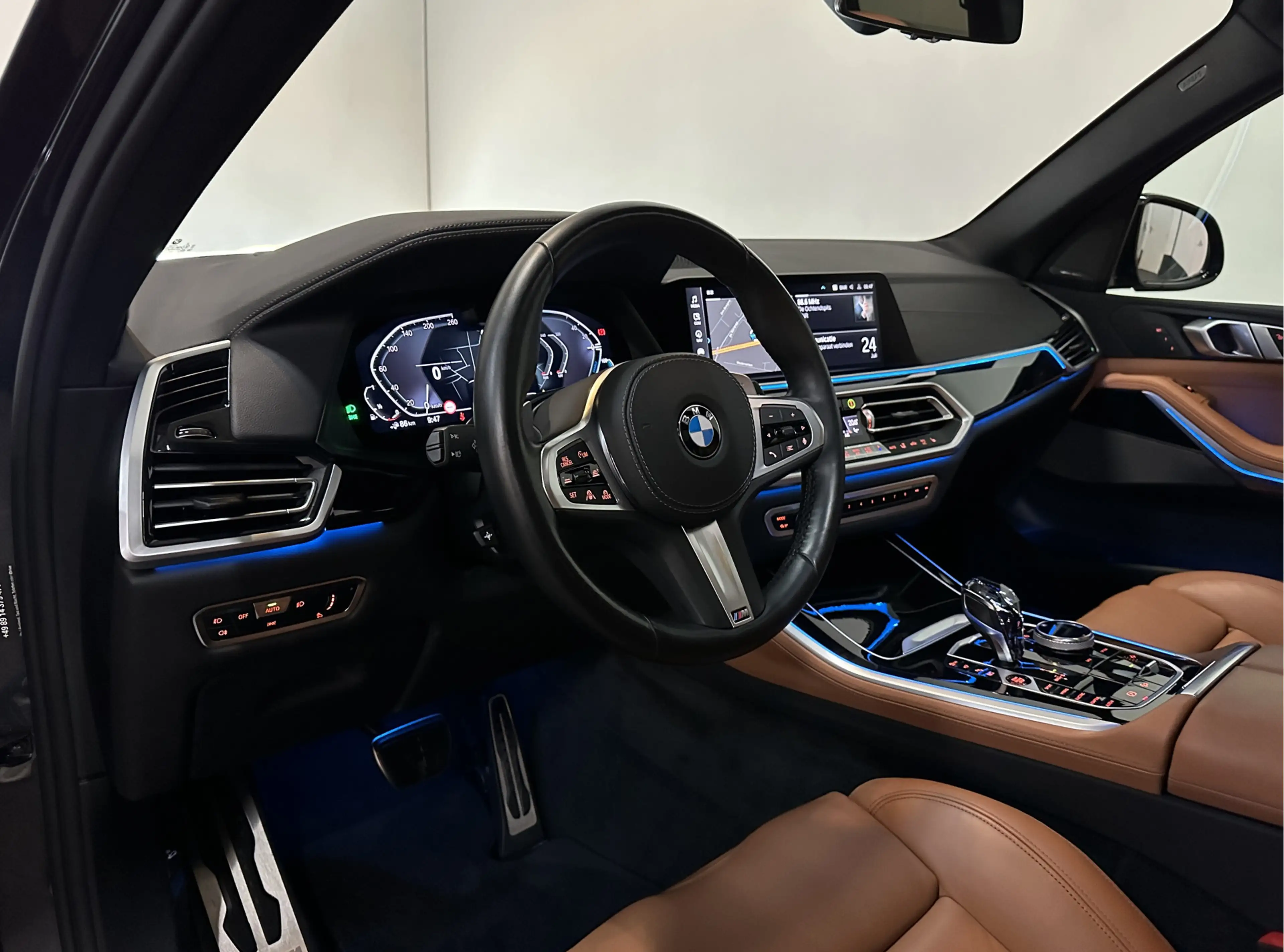 BMW X5 45e M-Performance Seats | 360 View | Panorama | AC — photo 15
