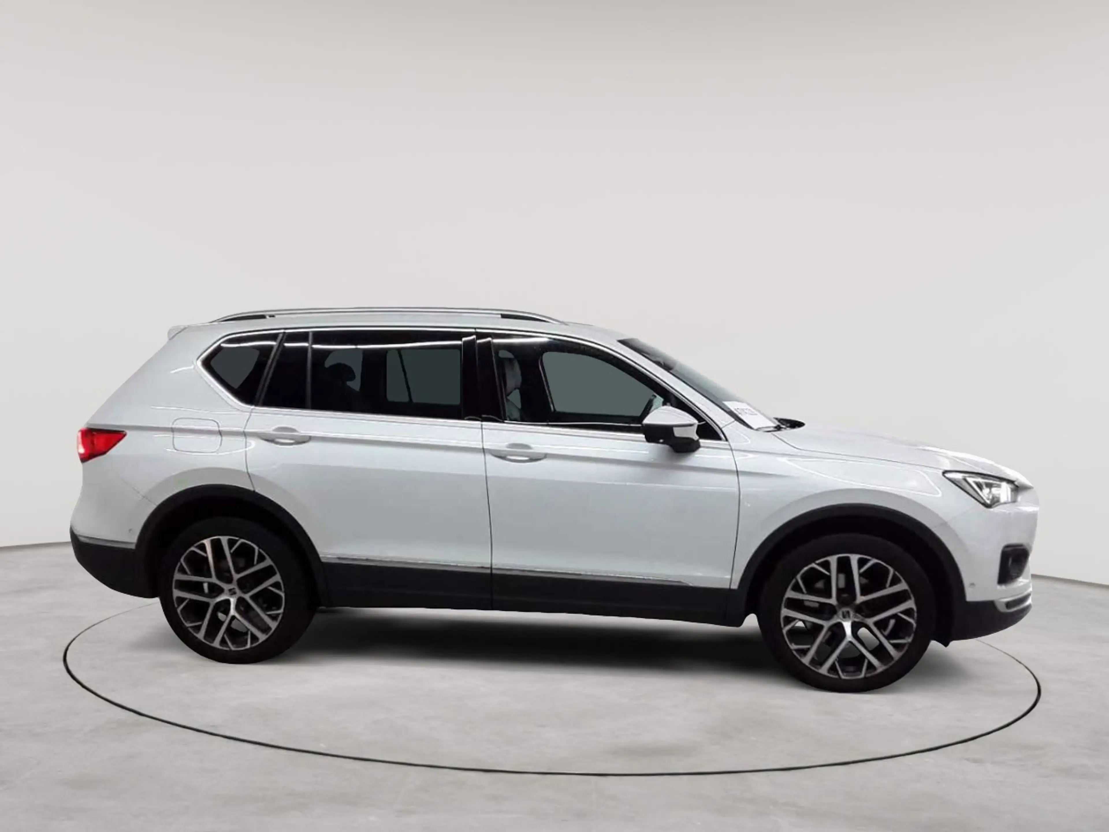 SEAT Tarraco Tarraco Hybrid Xperience LEDER PANO DCC AHK — photo 3