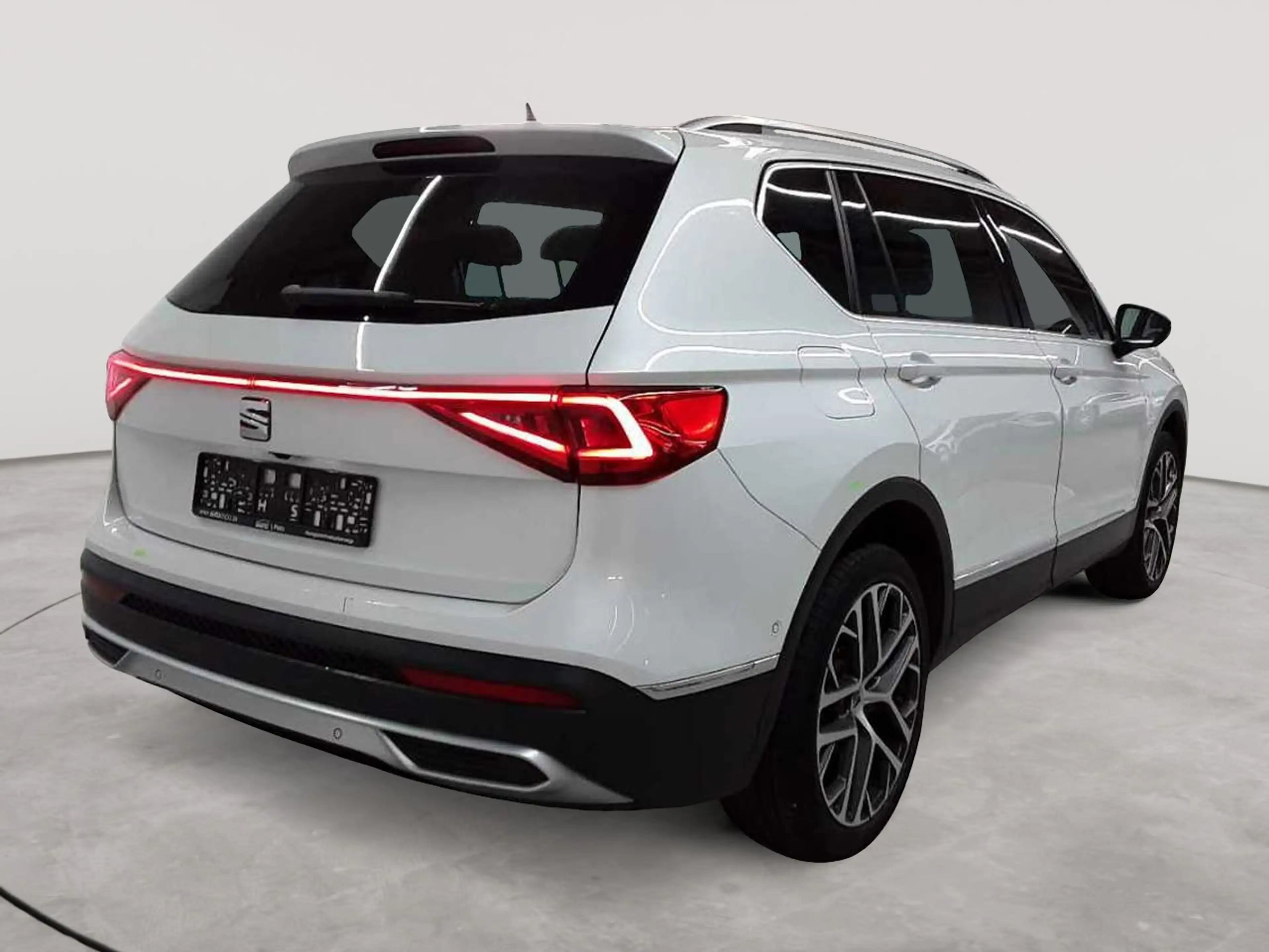 SEAT Tarraco Tarraco Hybrid Xperience LEDER PANO DCC AHK — photo 4