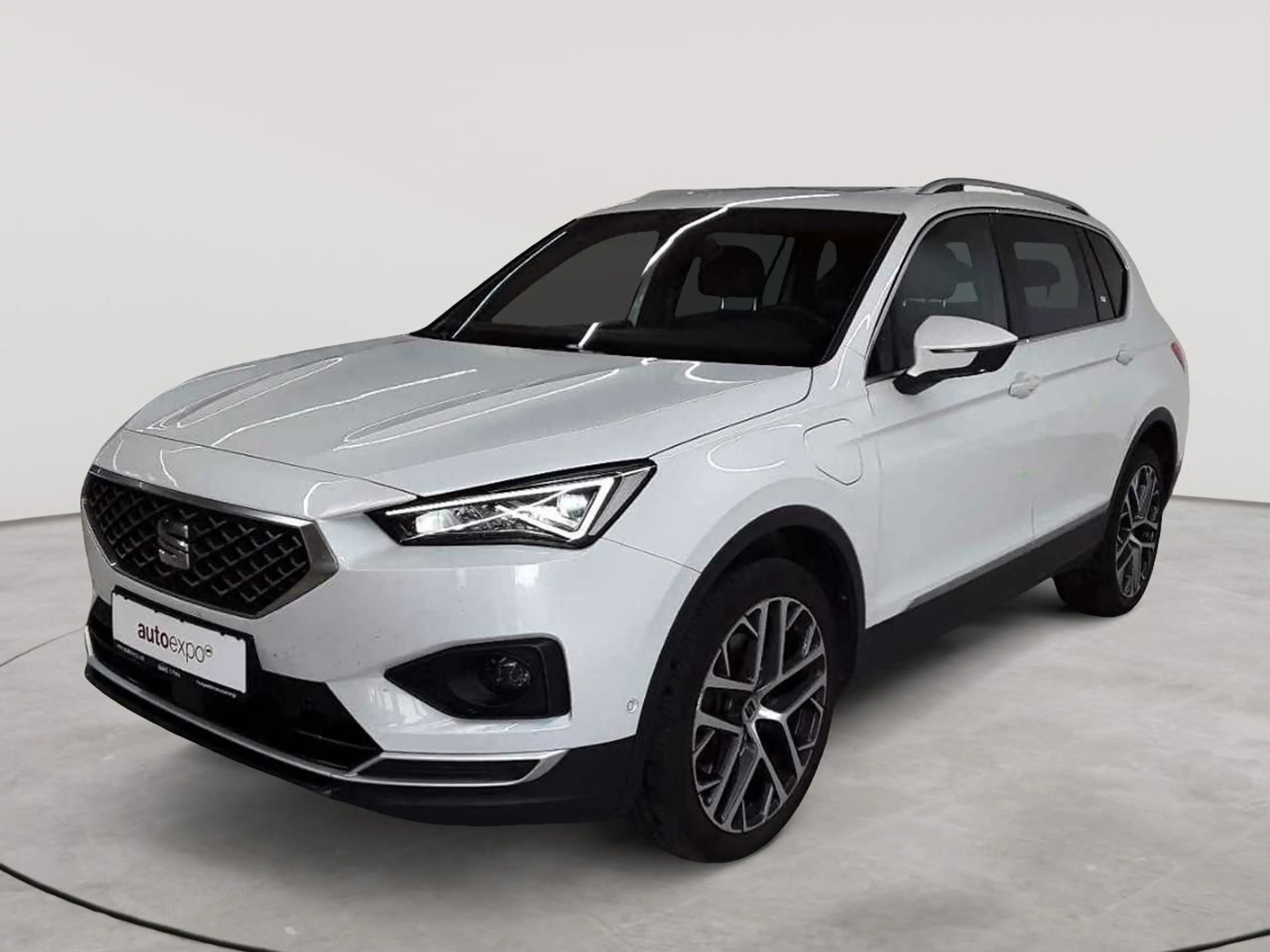SEAT Tarraco Tarraco Hybrid Xperience LEDER PANO DCC AHK — photo 2