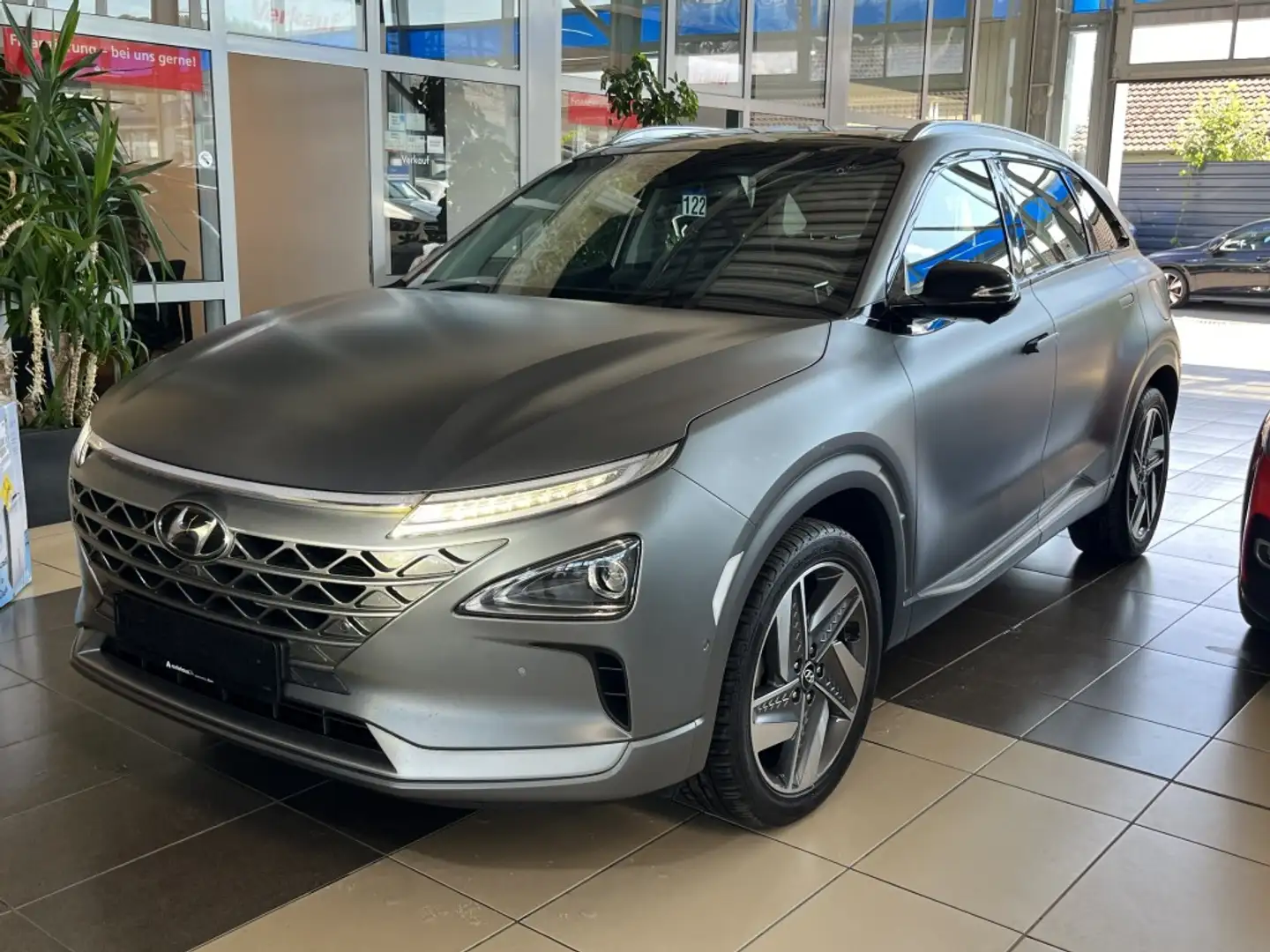 Hyundai NEXO Pano ACC Navi LED R.Cam Spurassist. BLIS Leder Gris - 1