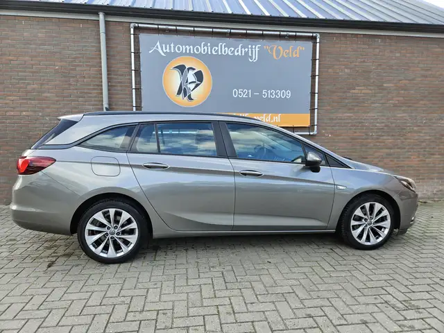 Opel Astra view 27