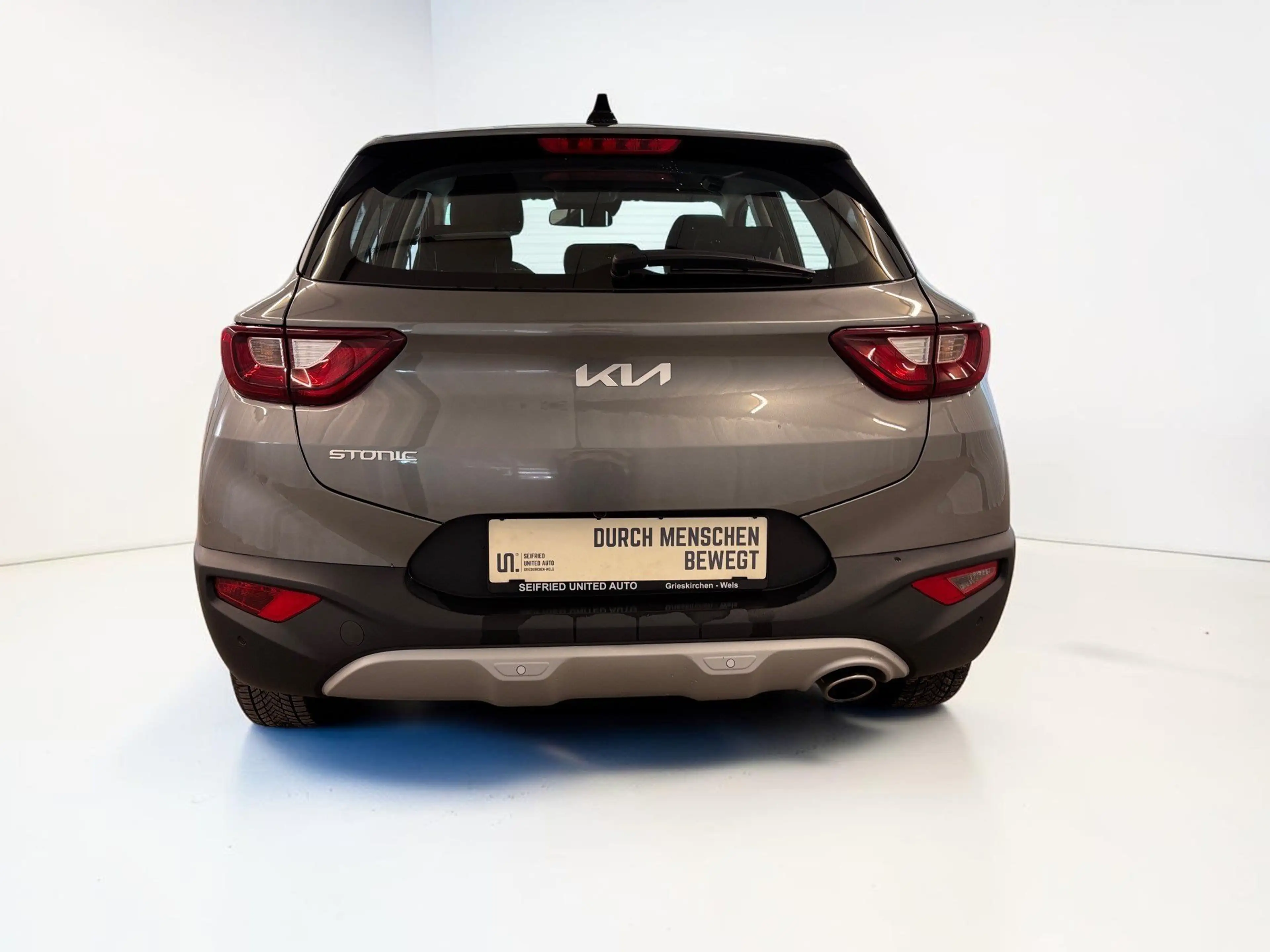 Kia Stonic Silver *SitzHzg*LrdHzg*Temp*Regensens* — photo 6
