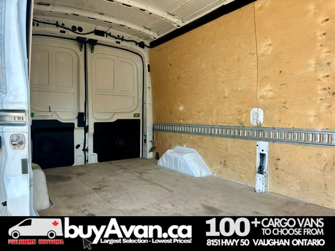 Ford Transit Cargo Van снимка Ford Transit Cargo Van